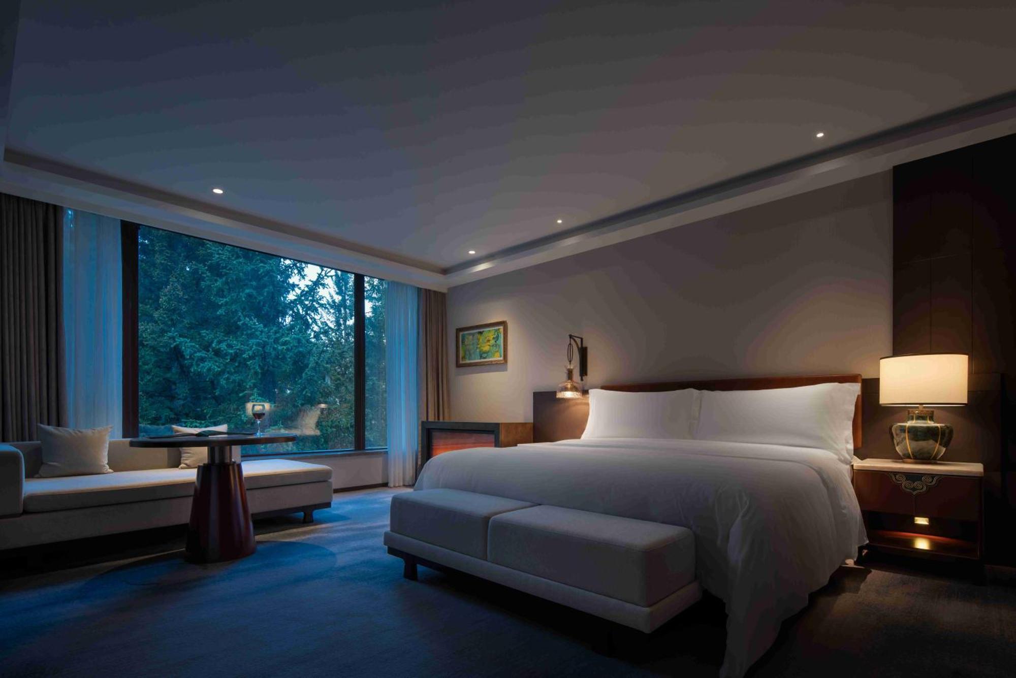 Intercontinental Resort Jiuzhai Paradise By Ihg Цзючжайгоу Экстерьер фото